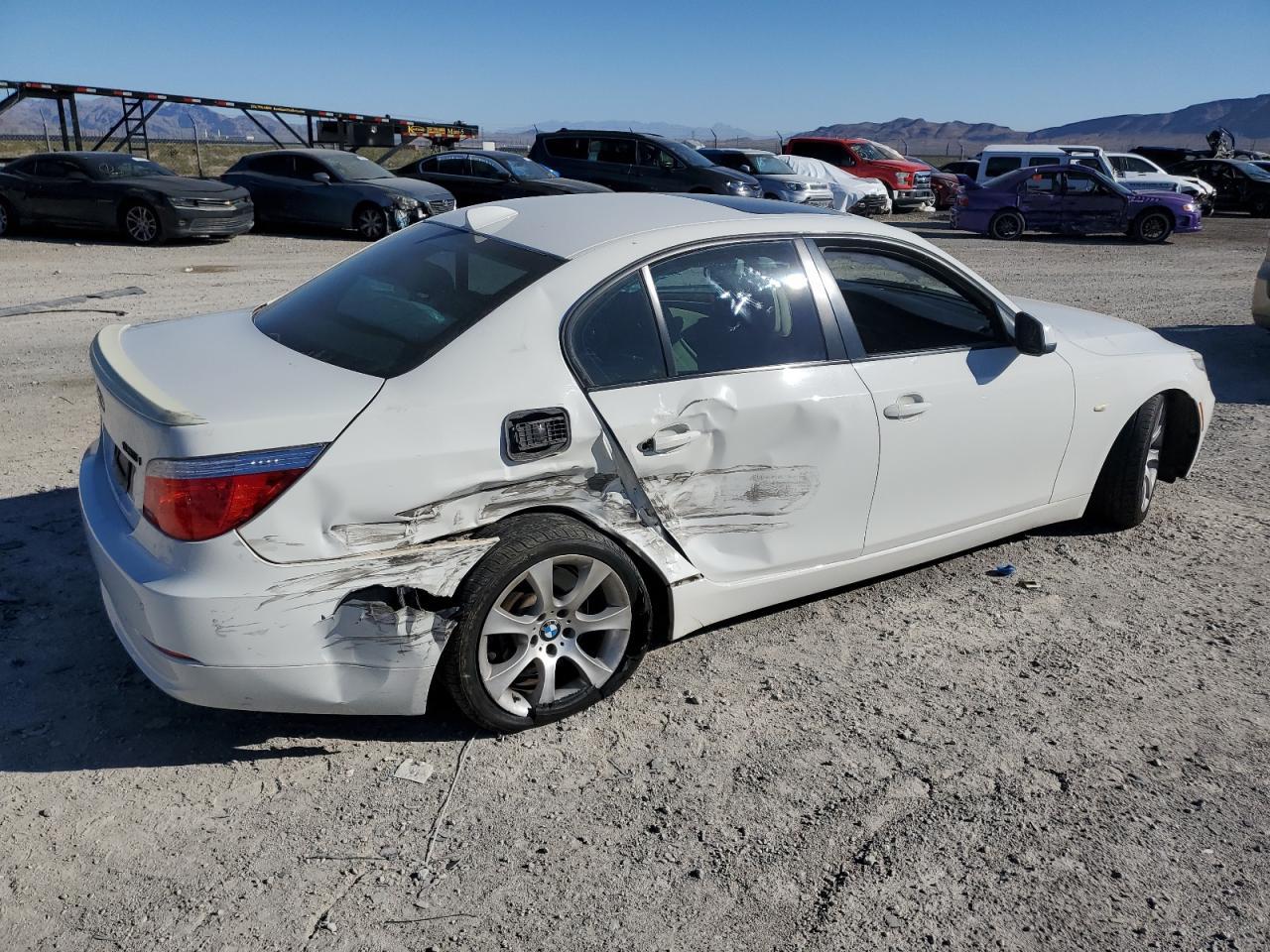 2010 BMW 535 I - Image 3