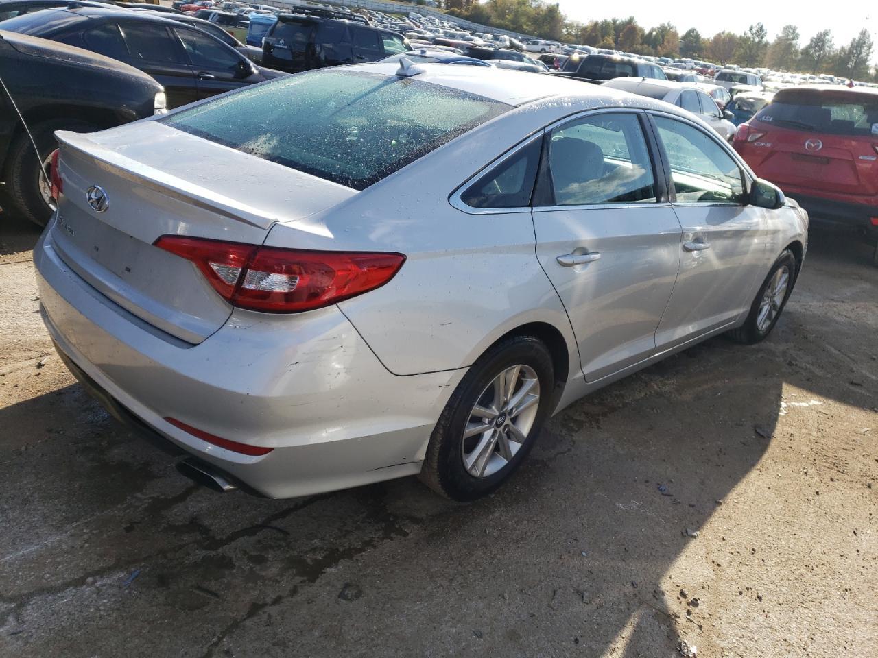 2017 Hyundai Sonata Se - Фото 3