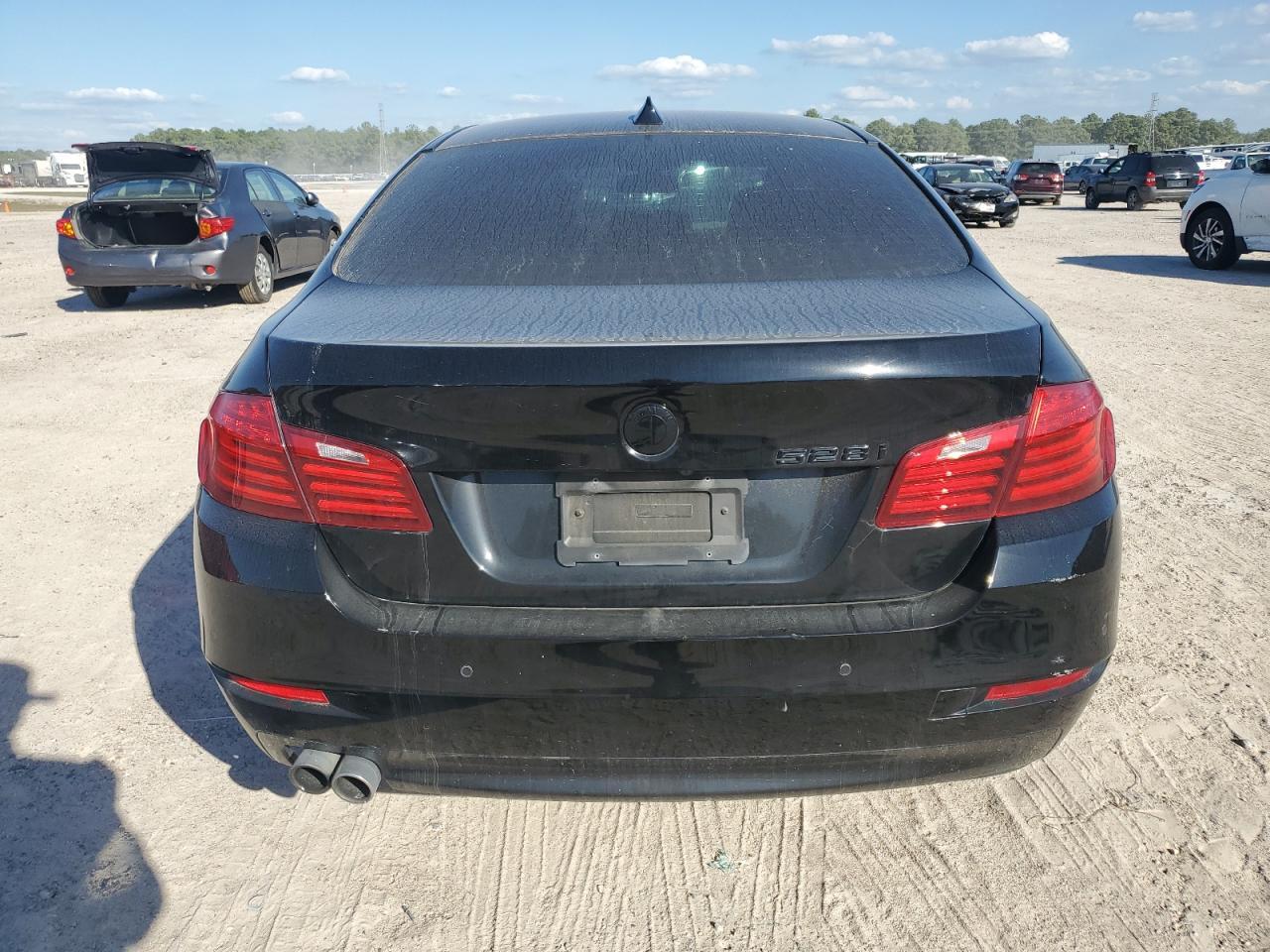 2016 BMW 528 I - Image 6