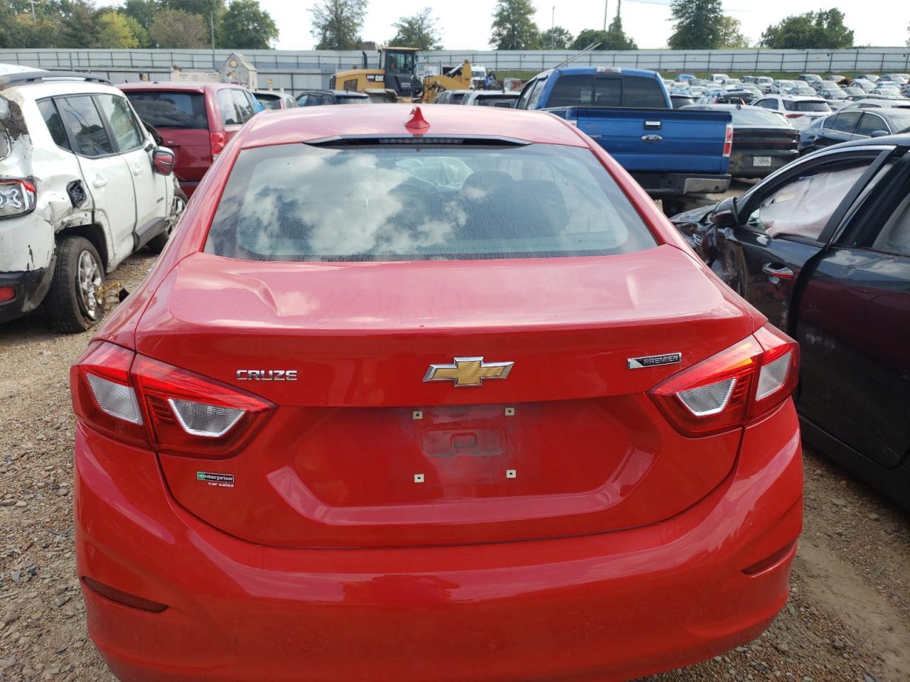 2017 Chevrolet Cruze Premier - Фото 6