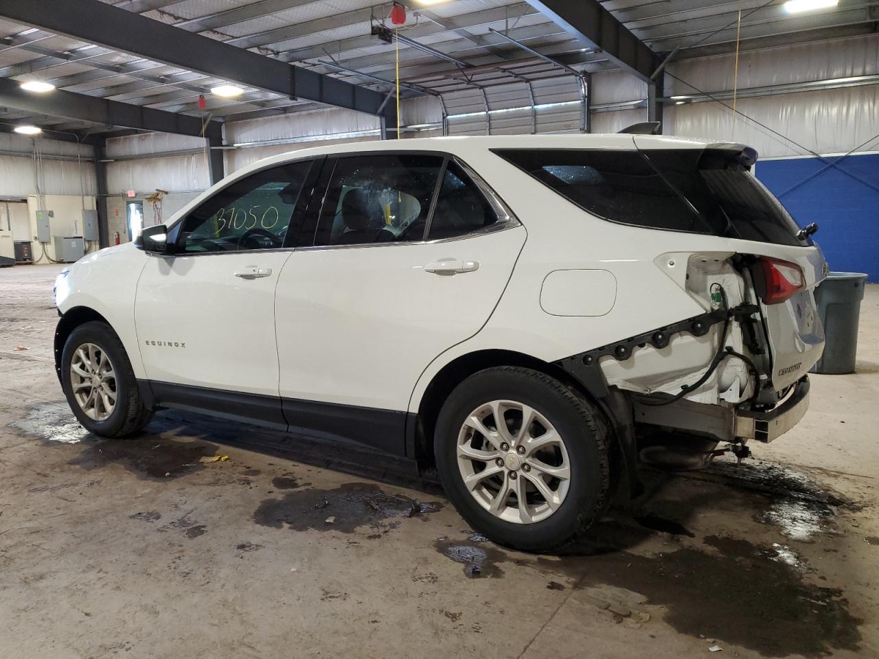 2020 Chevrolet Equinox Lt - Image 2