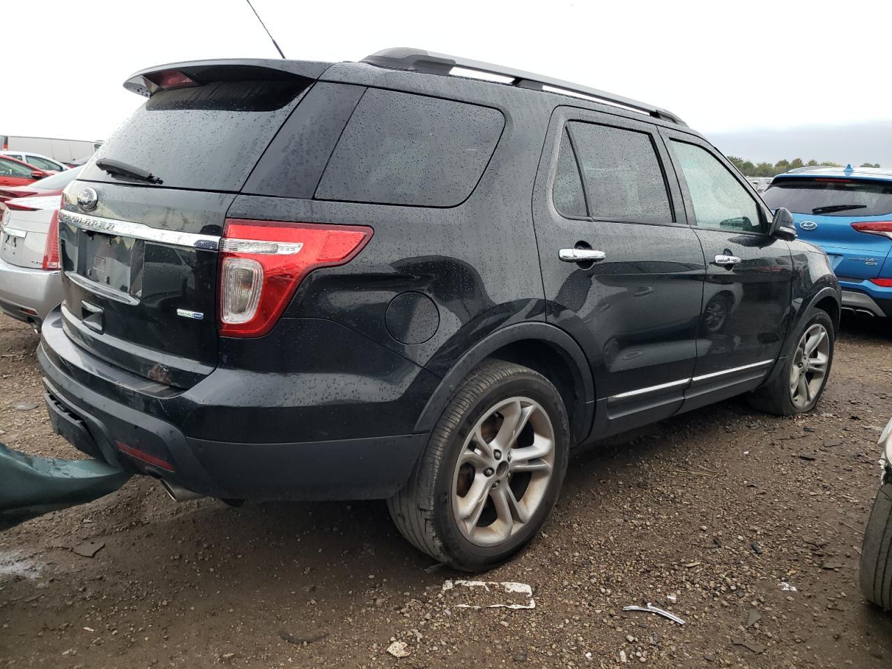 2014 Ford Explorer Limited - Image 3