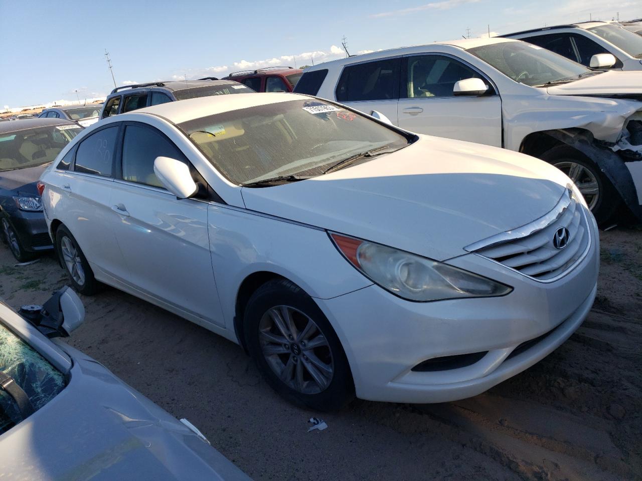 2011 Hyundai Sonata Gls - Image 4