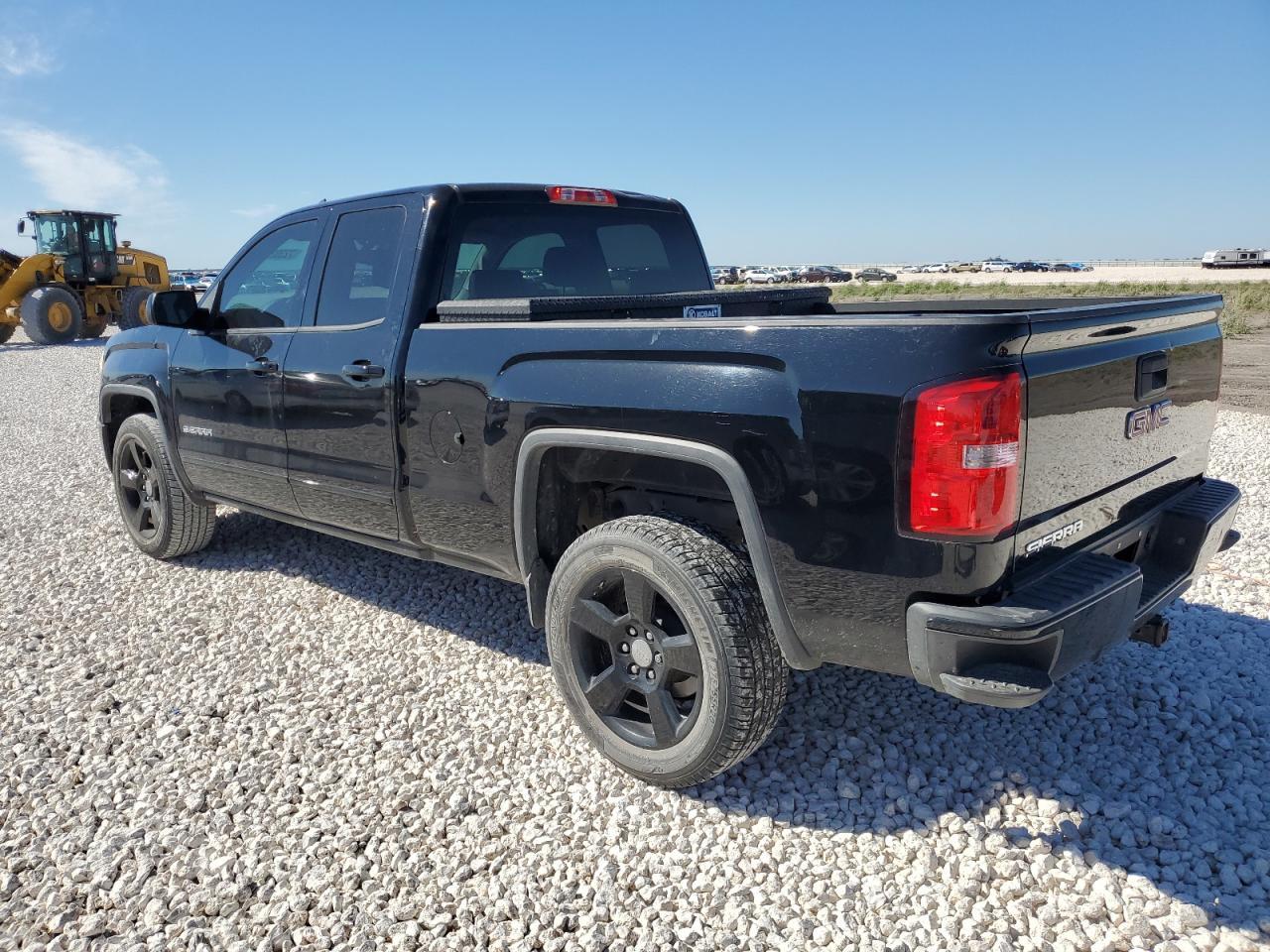 2015 GMC Sierra C1500 - Фото 2