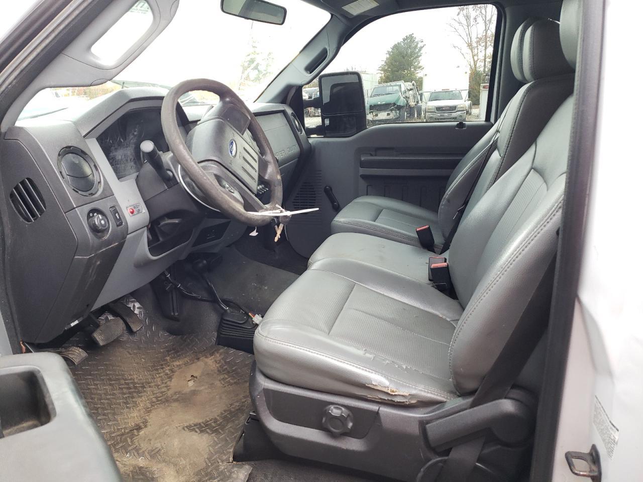 2012 Ford F350 Super Duty - Фото 7