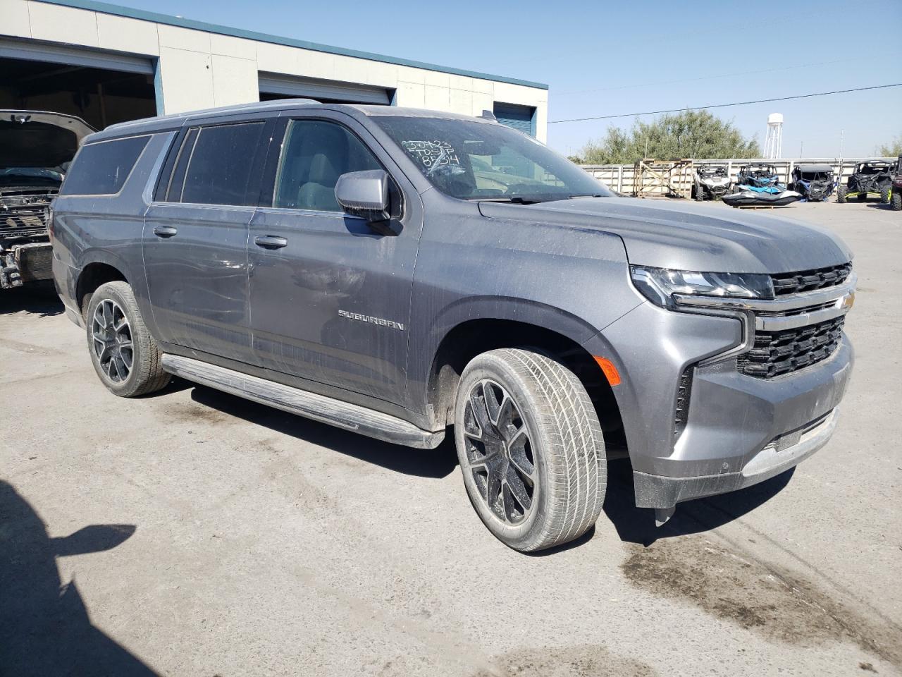 2022 Chevrolet Suburban C1500 Ls - Фото 4