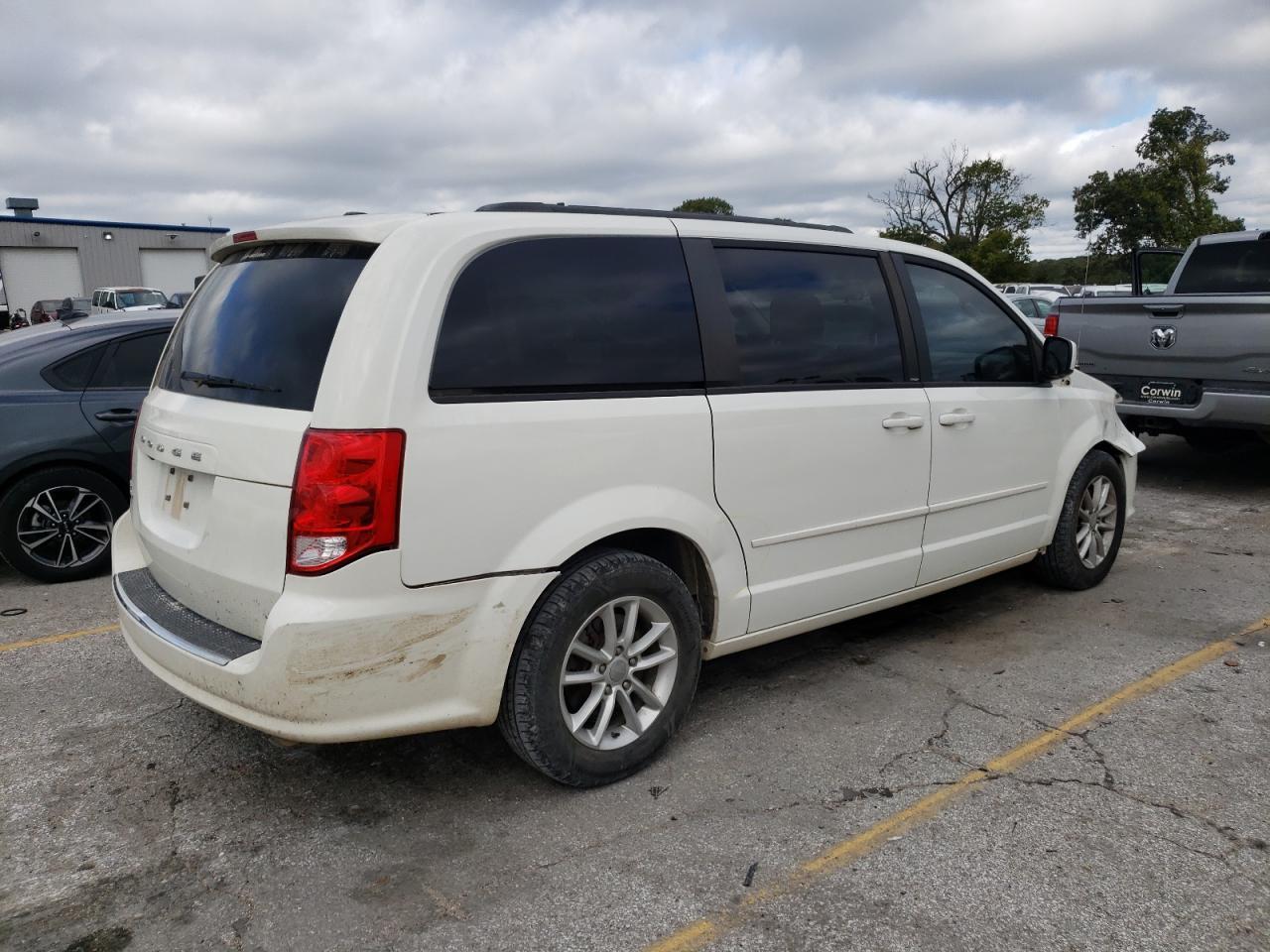 2013 Dodge Grand Caravan Sxt - Фото 3