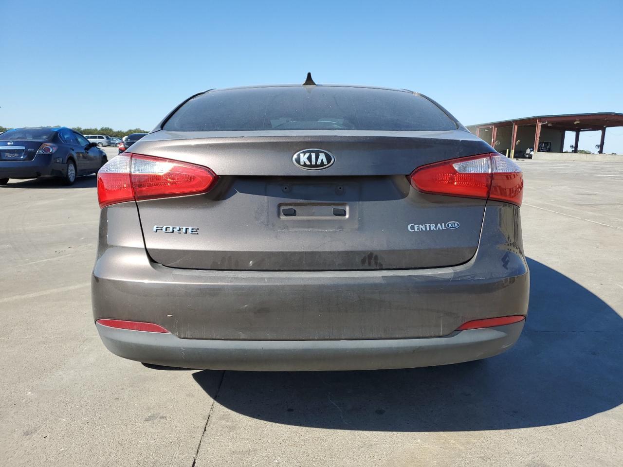 2014 Kia Forte Lx - Image 6