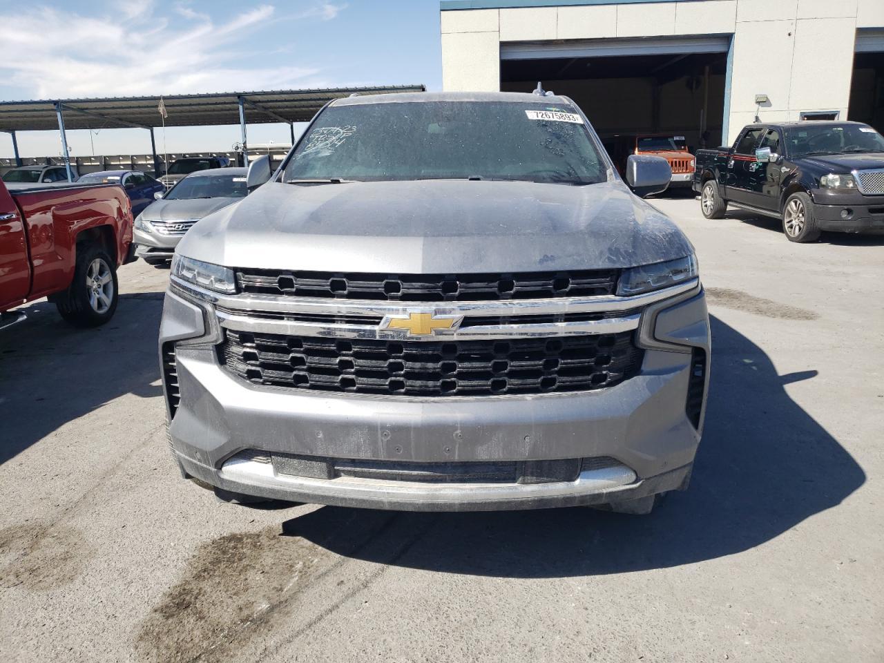 2022 Chevrolet Suburban C1500 Ls - Фото 5