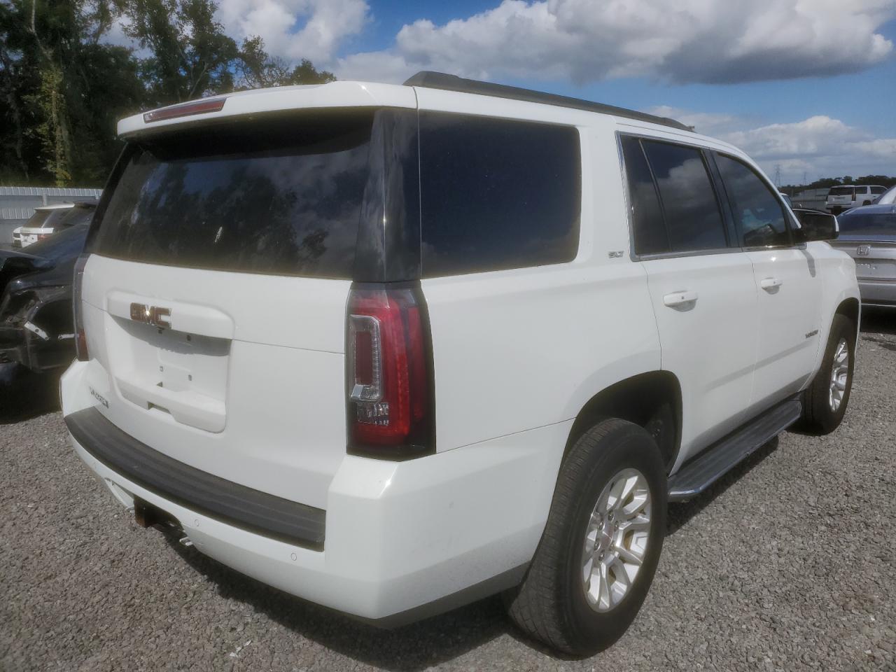2016 GMC Yukon Slt - Фото 3