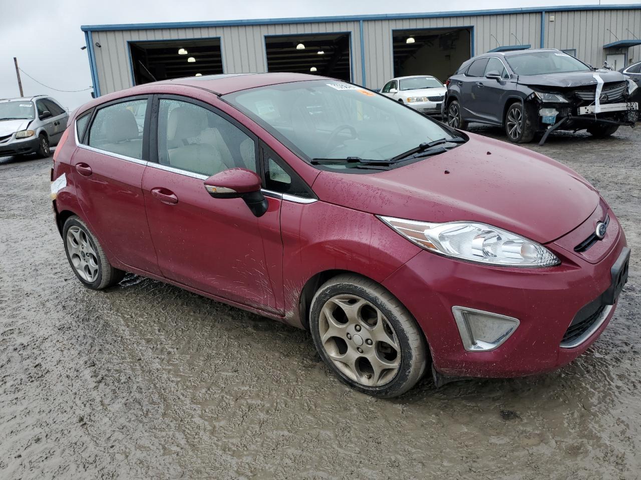 2011 Ford Fiesta Ses - Фото 4