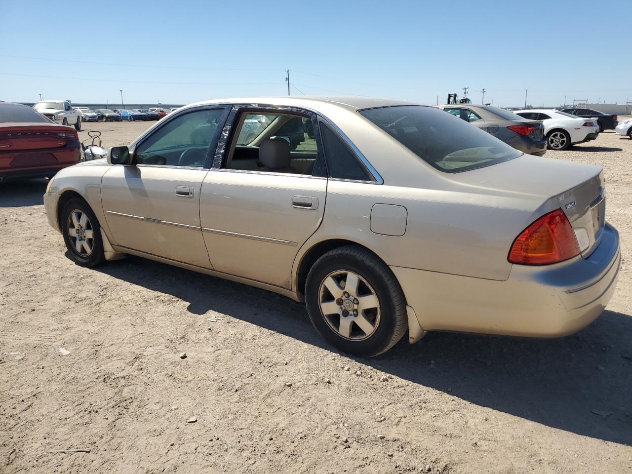 2002 Toyota Avalon Xl - Image 2