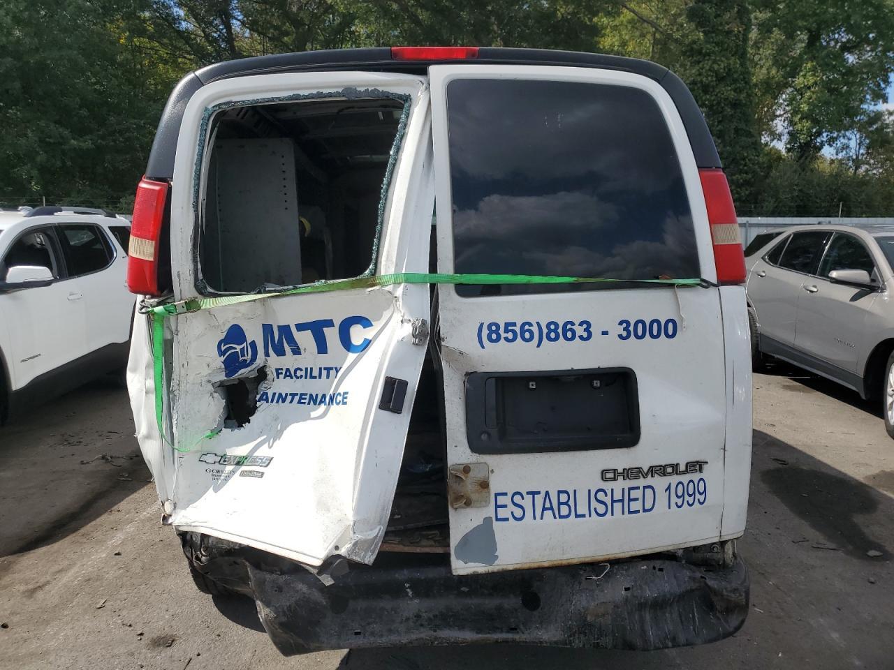 2012 Chevrolet Express G1500 - Фото 6