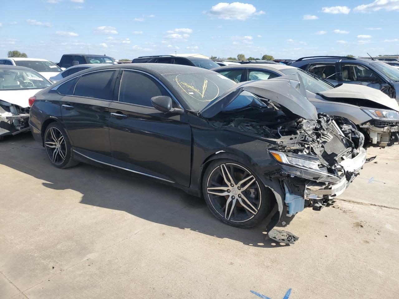 2022 Honda Accord Touring - Image 4