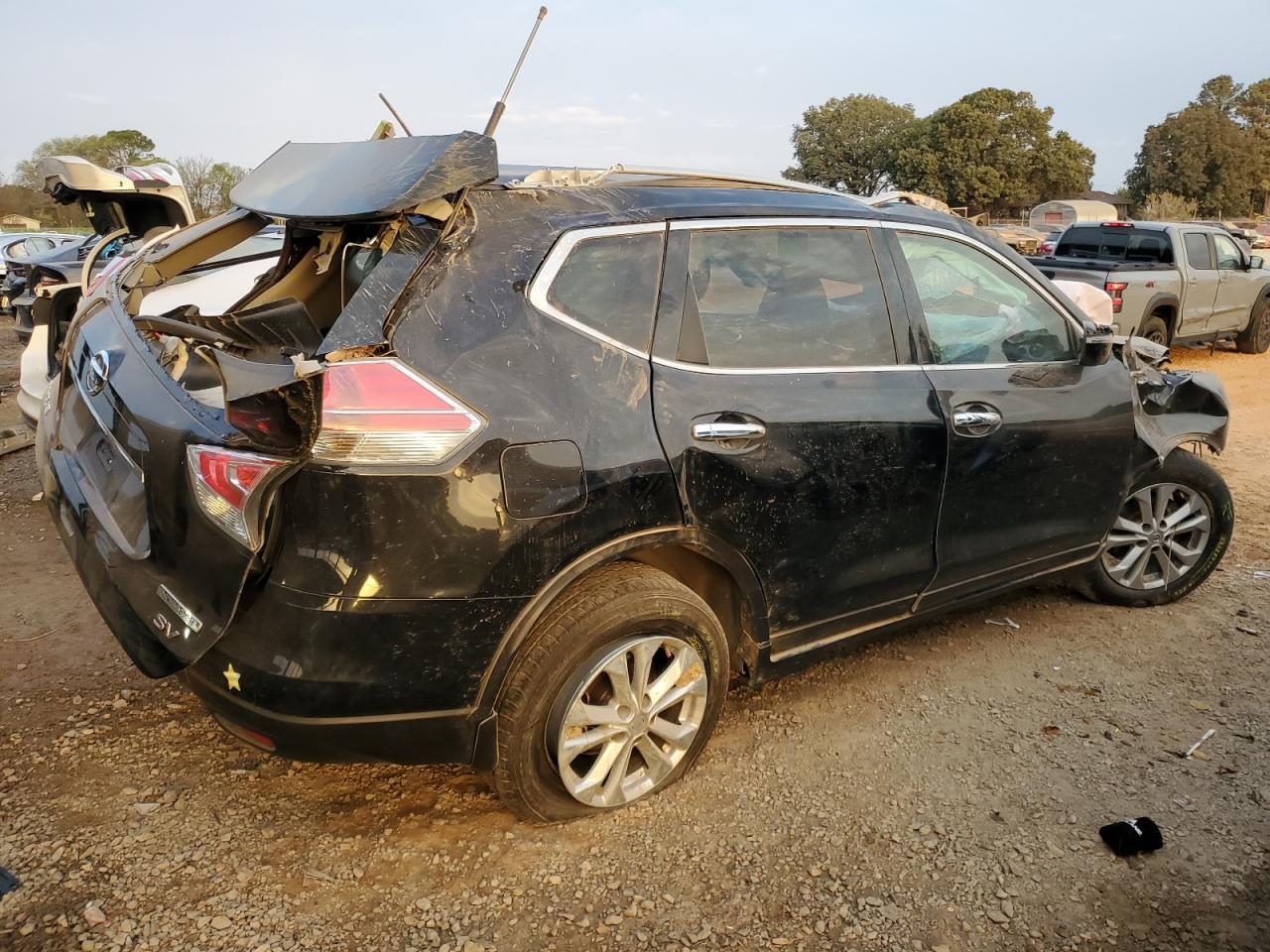 2016 Nissan Rogue S - Фото 3