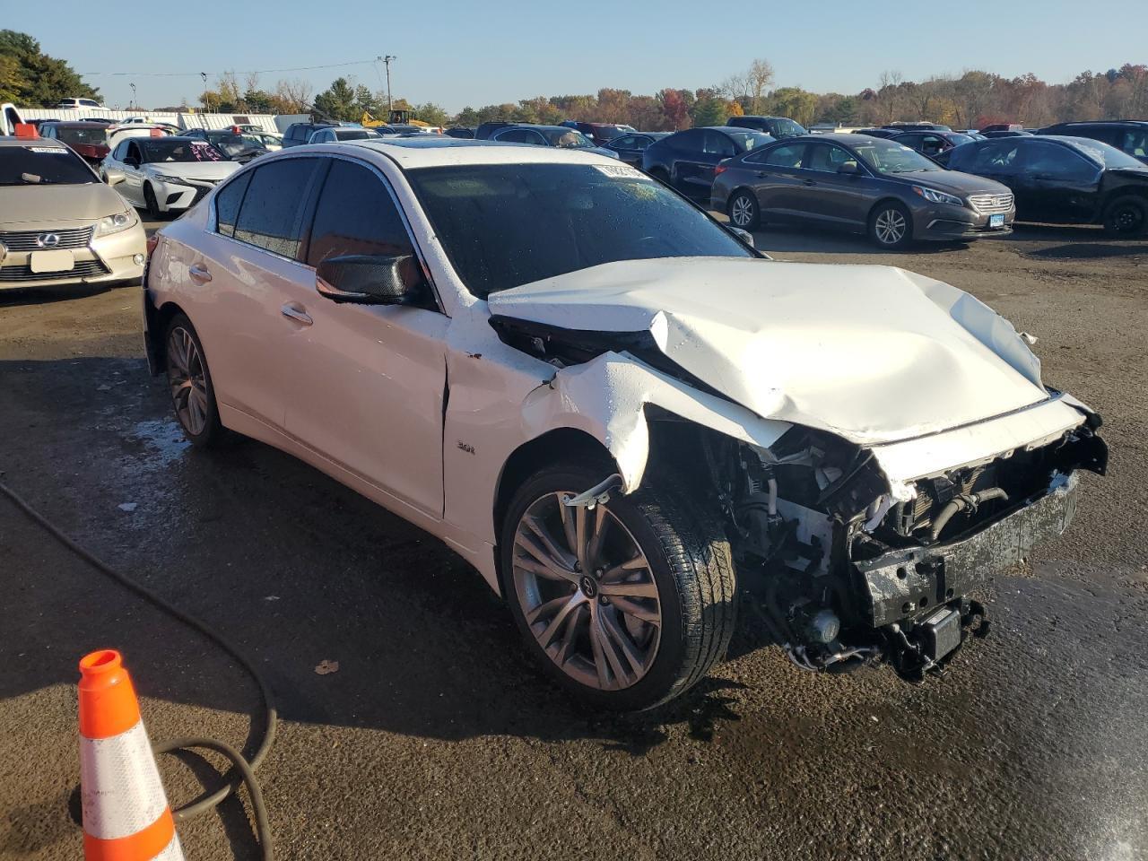 2018 Infiniti Q50 Luxe - Image 4
