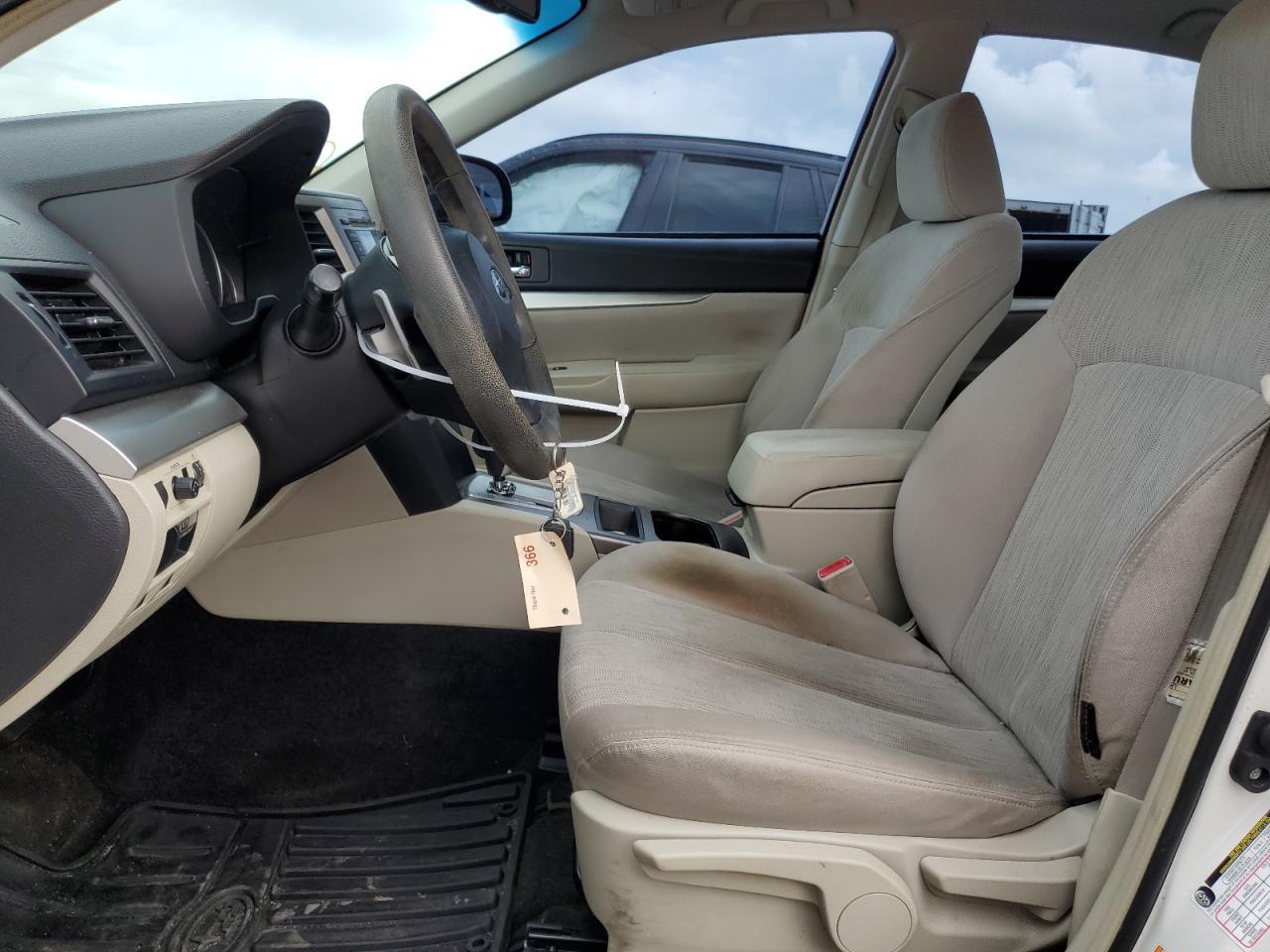 2013 Subaru Legacy 2.5I - Image 7