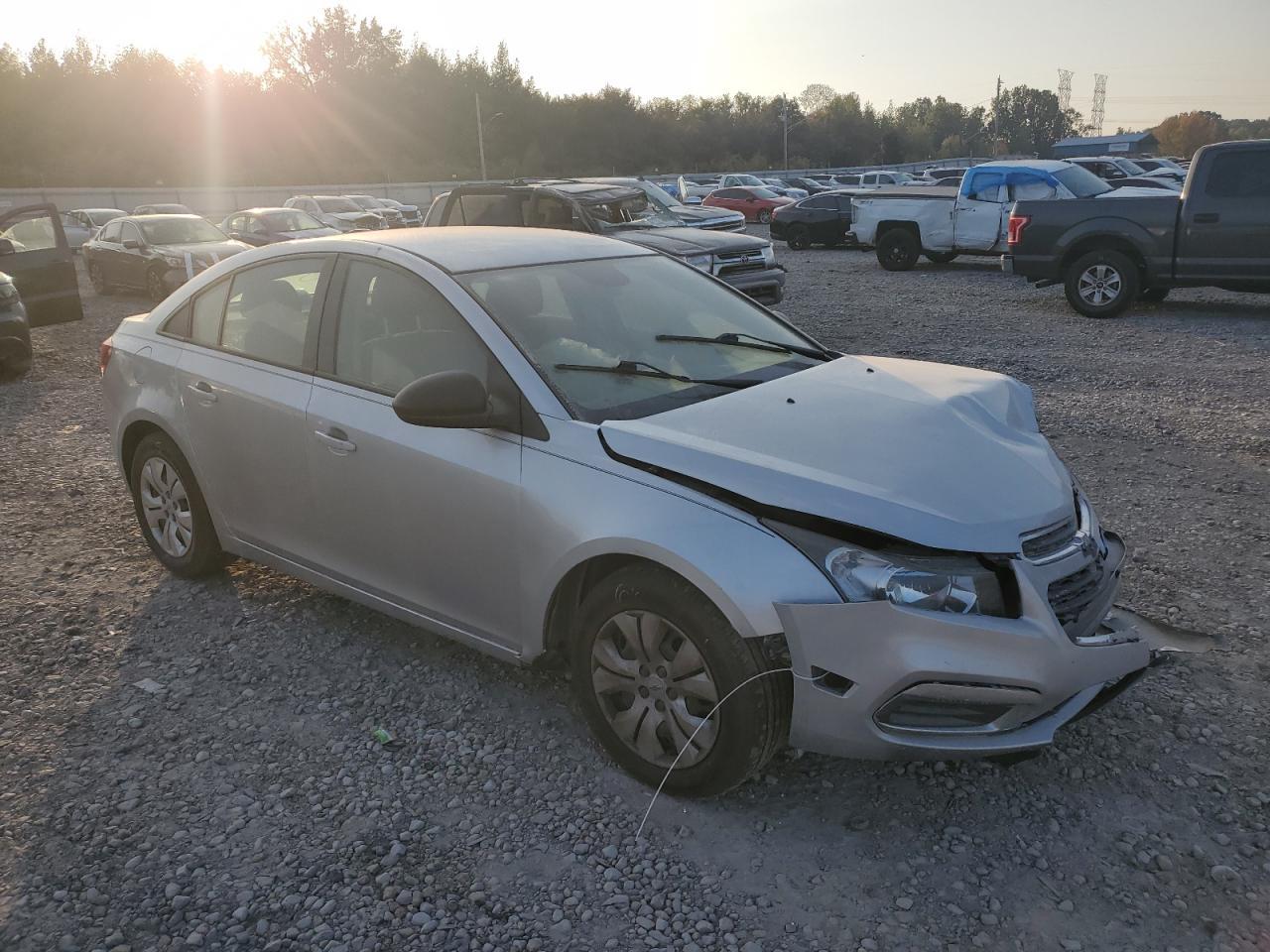 2016 Chevrolet Cruze Limited Ls - Фото 4