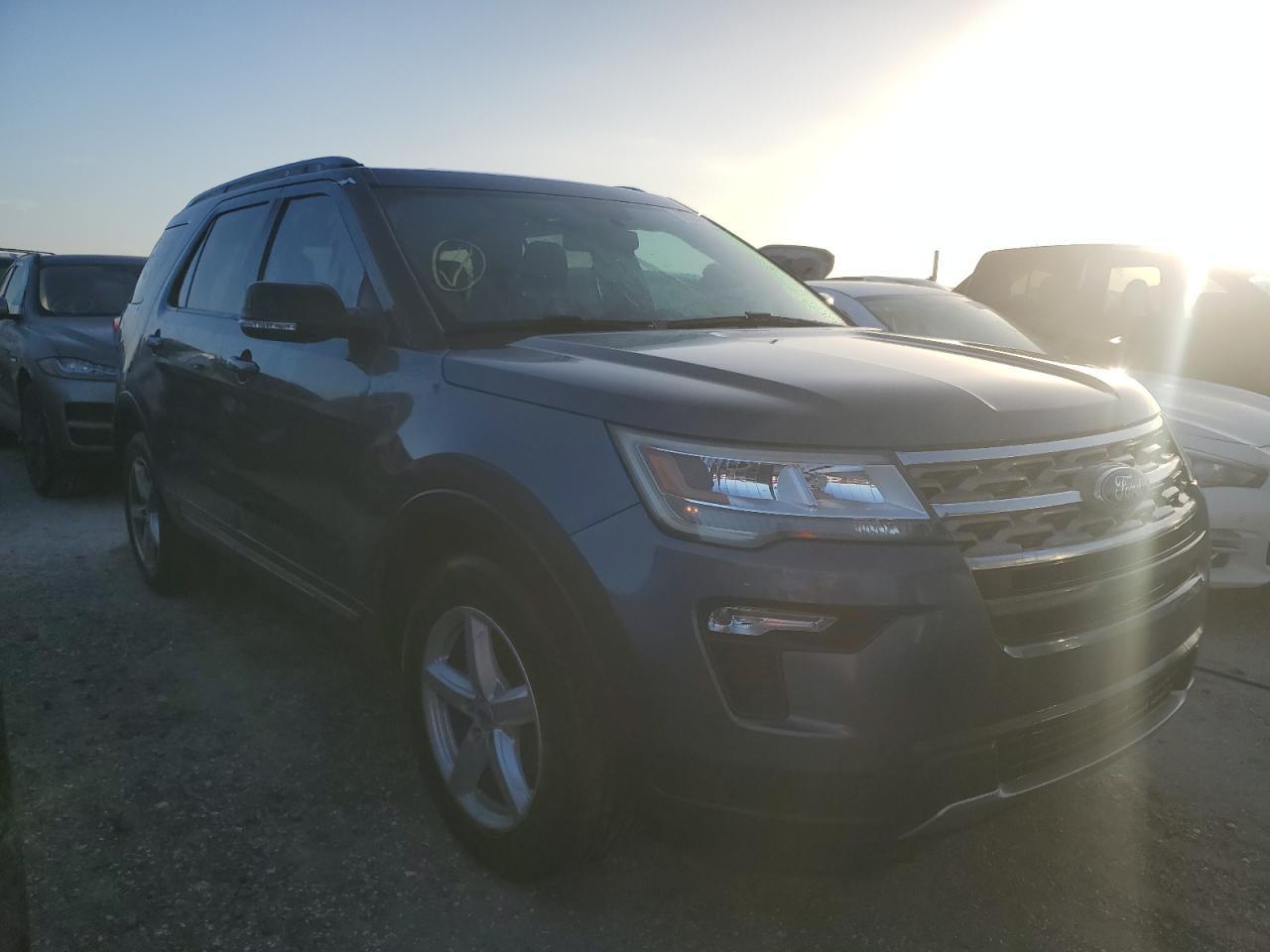 2018 Ford Explorer Xlt - Фото 4