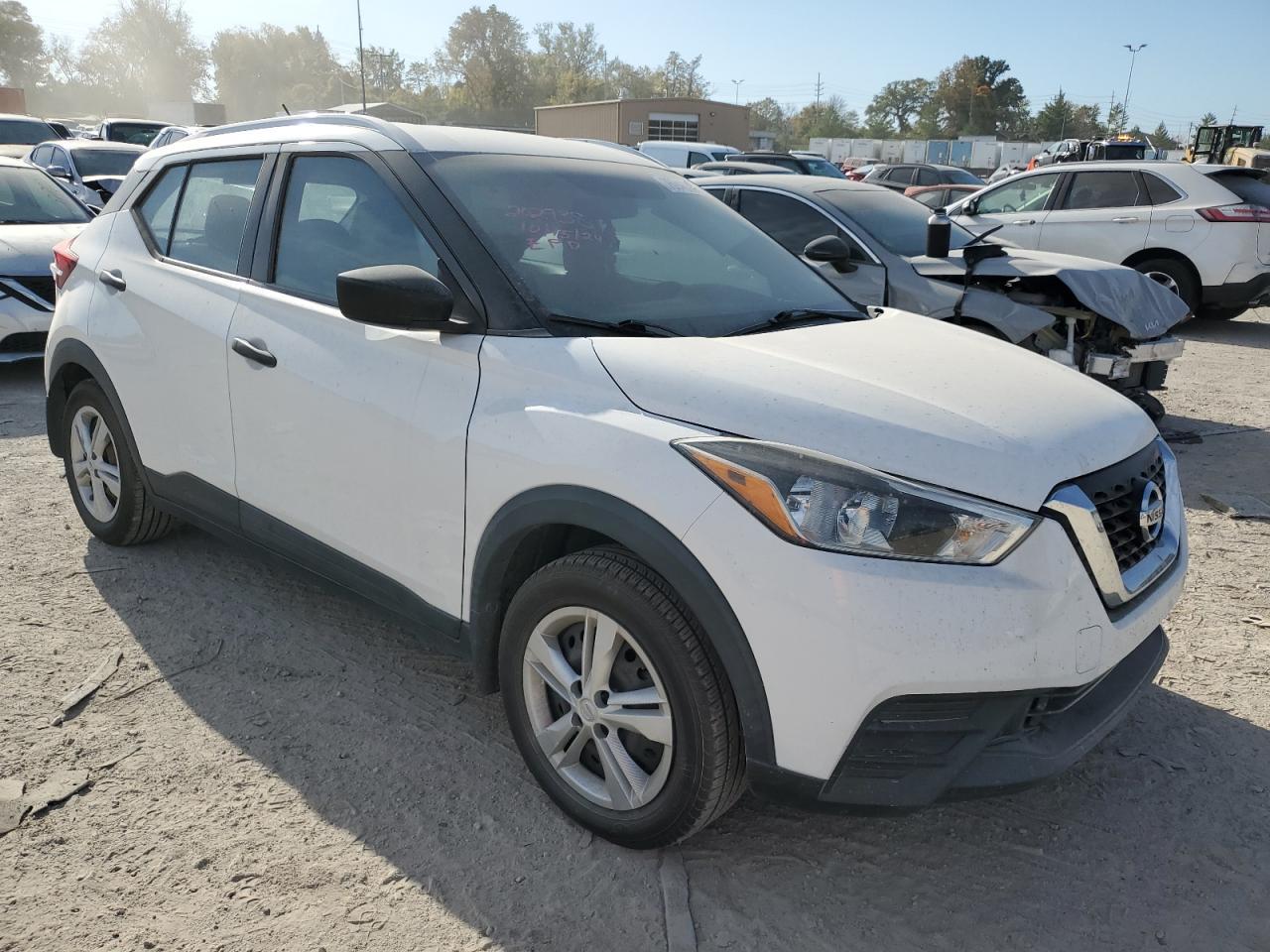 2019 Nissan Kicks S - Image 4