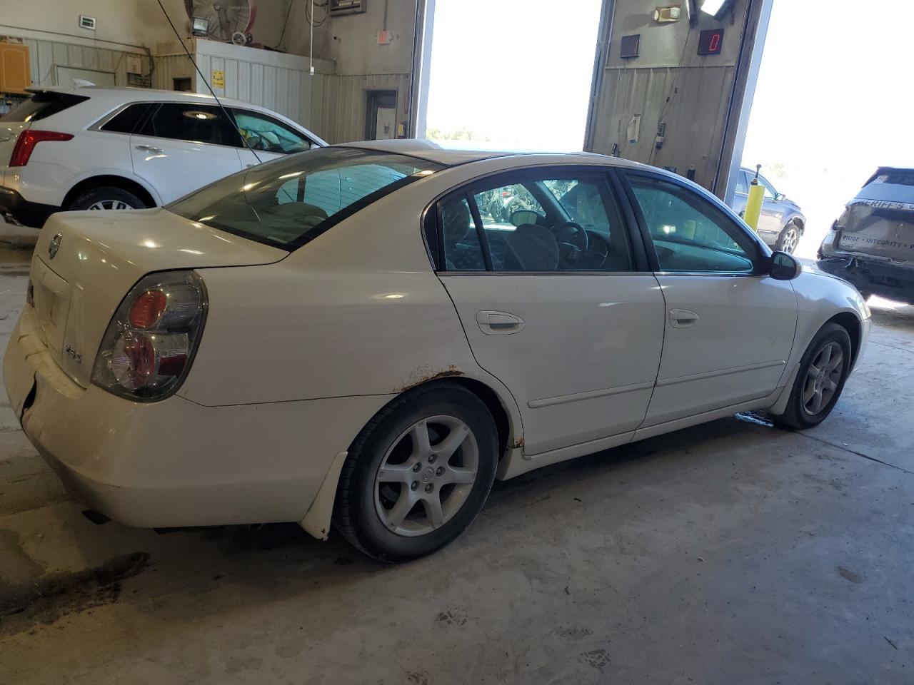 2005 Nissan Altima S - Фото 3