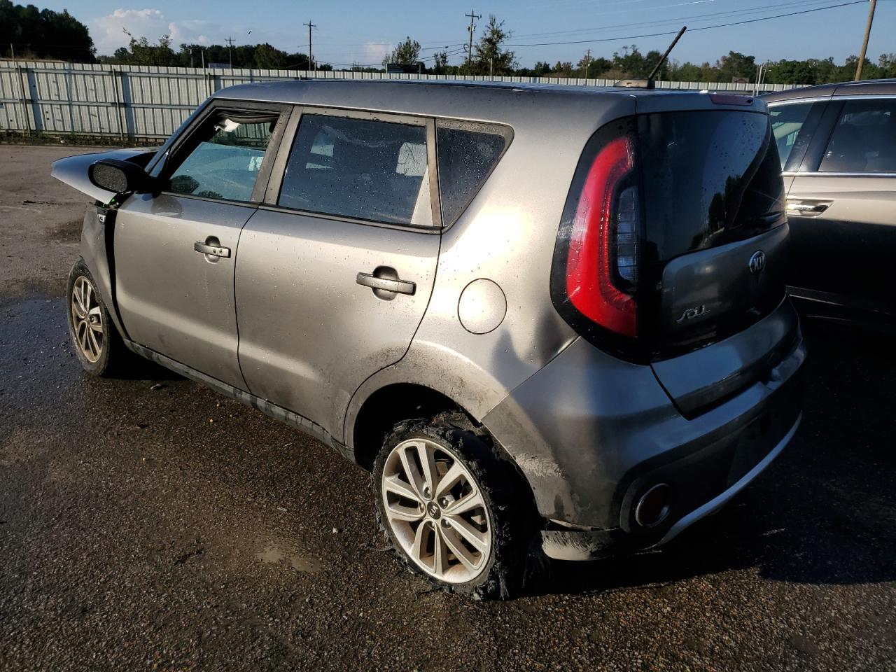 2017 Kia Soul + - Фото 2