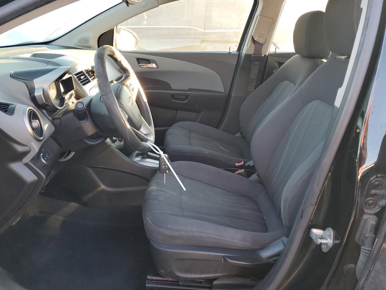 2012 Chevrolet Sonic Lt - Image 7