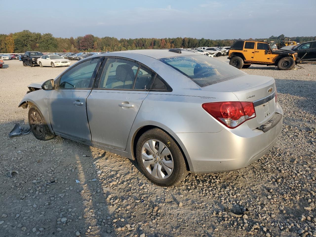 2016 Chevrolet Cruze Limited Ls - Фото 2