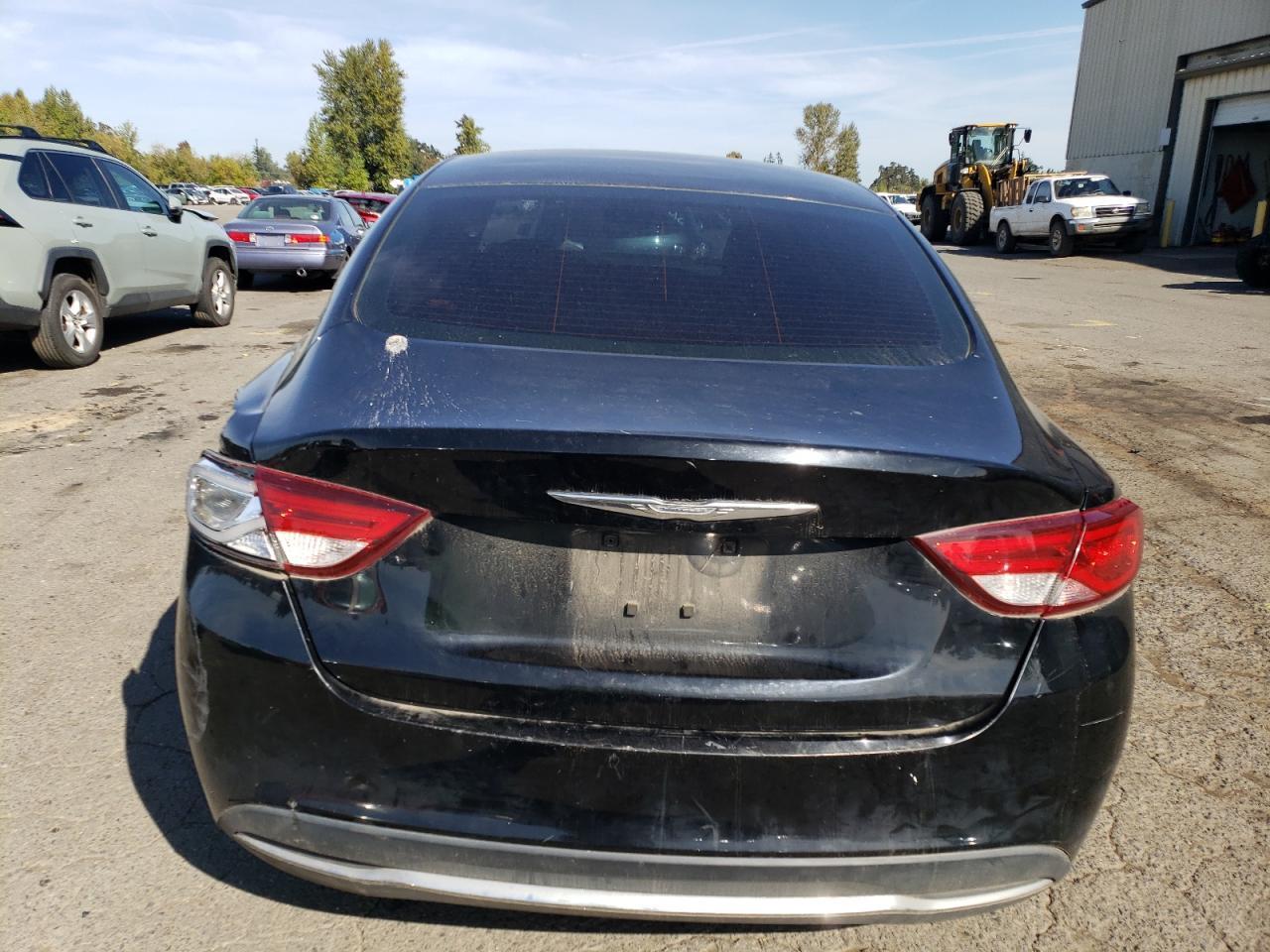 2015 Chrysler 200 Limited - Фото 6