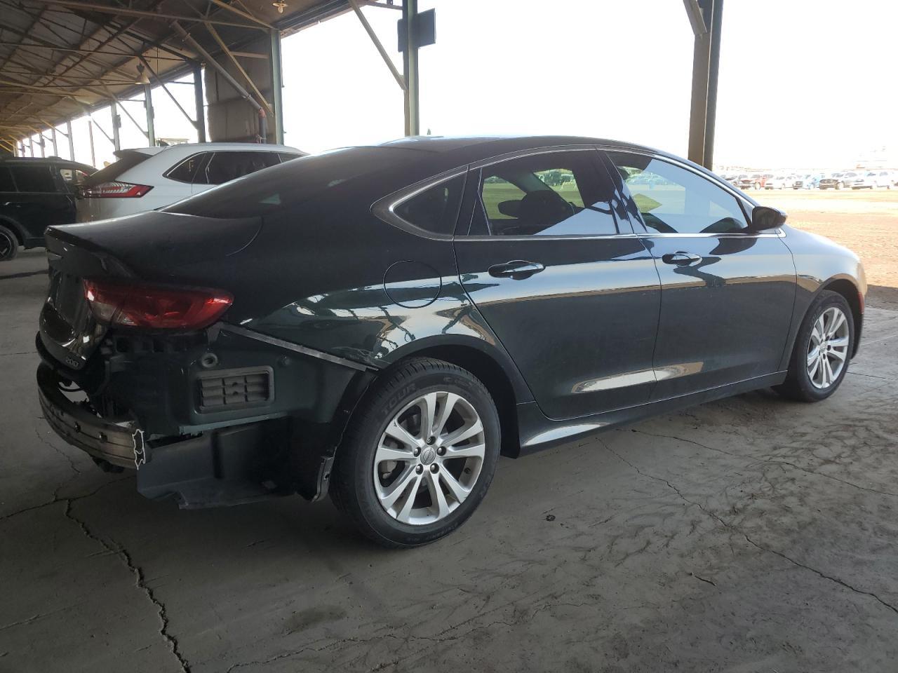 2016 Chrysler 200 Limited - Фото 3