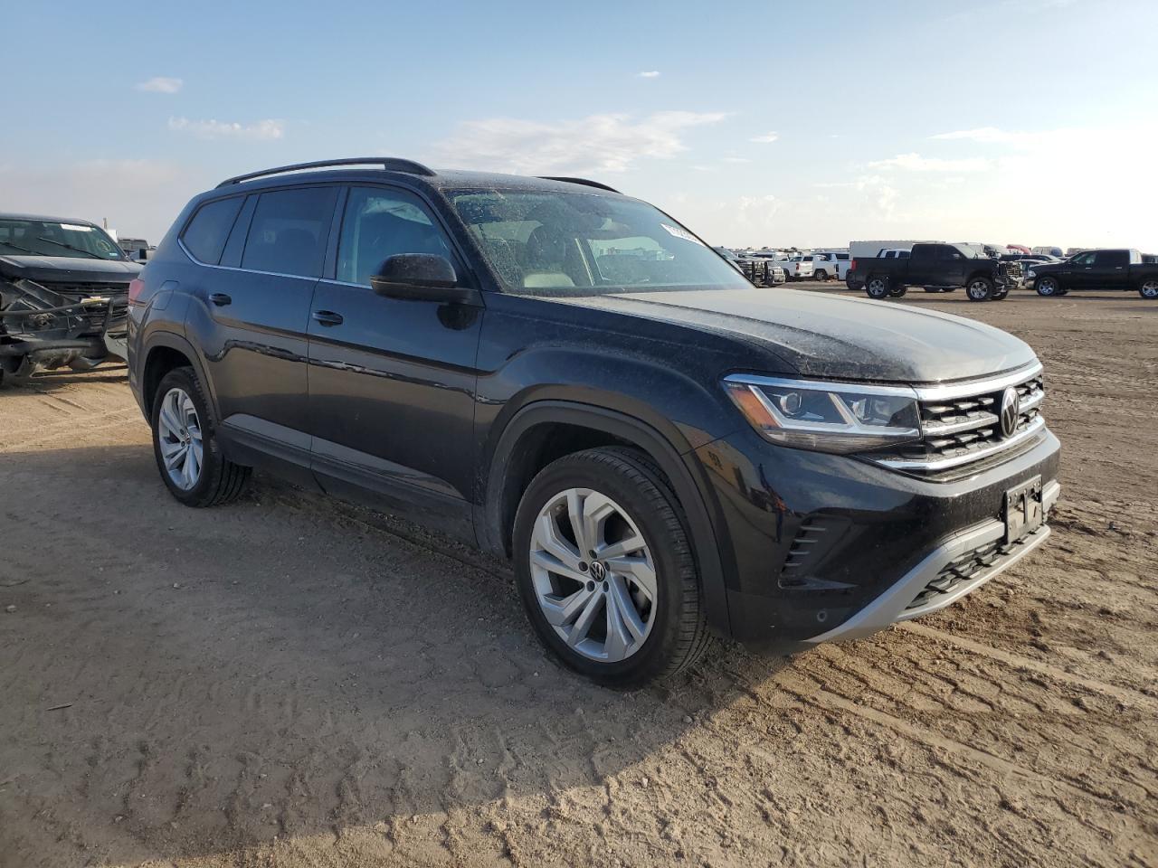 2022 Volkswagen Atlas Se - Image 4