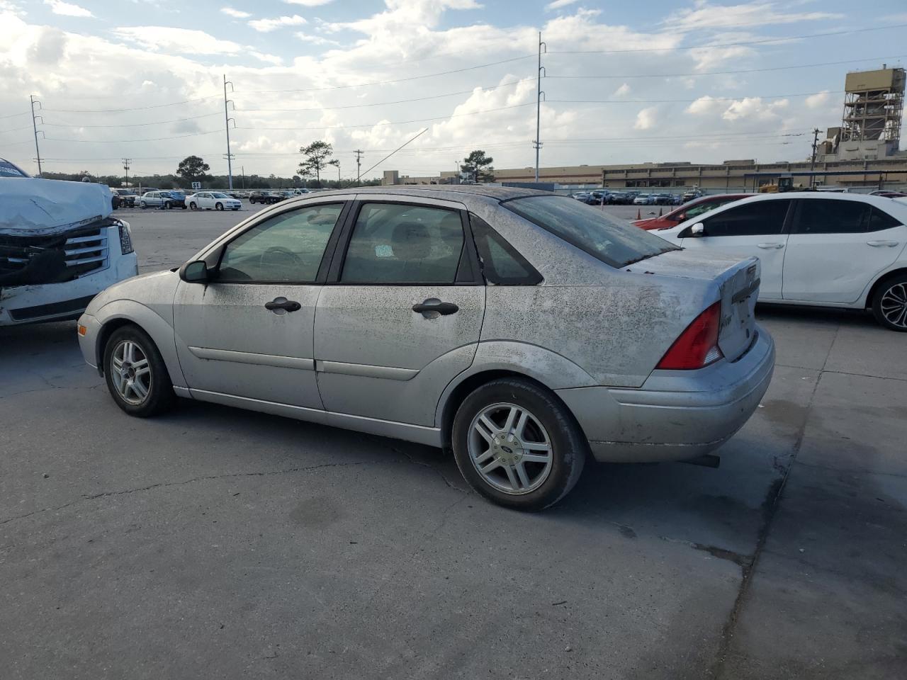 2000 Ford Focus Se - Фото 2