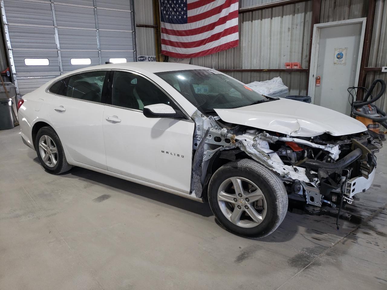 2024 Chevrolet Malibu Ls - Фото 4