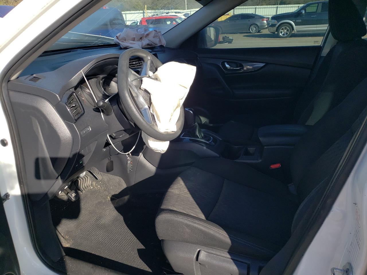 2017 Nissan Rogue S - Image 7