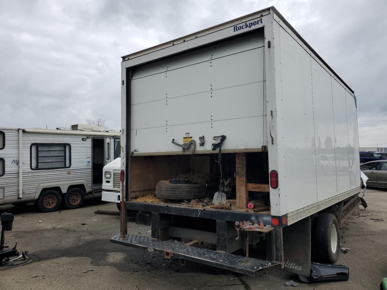 2022 Ford Econoline E450 Super Duty Cutaway Van - Фото 3