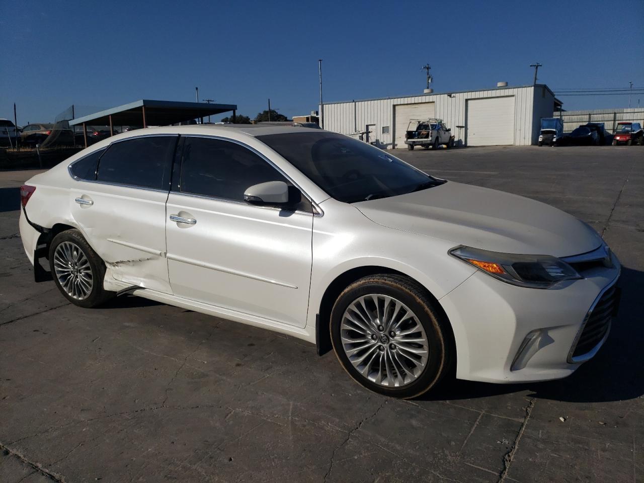 2016 Toyota Avalon Xle - Фото 4