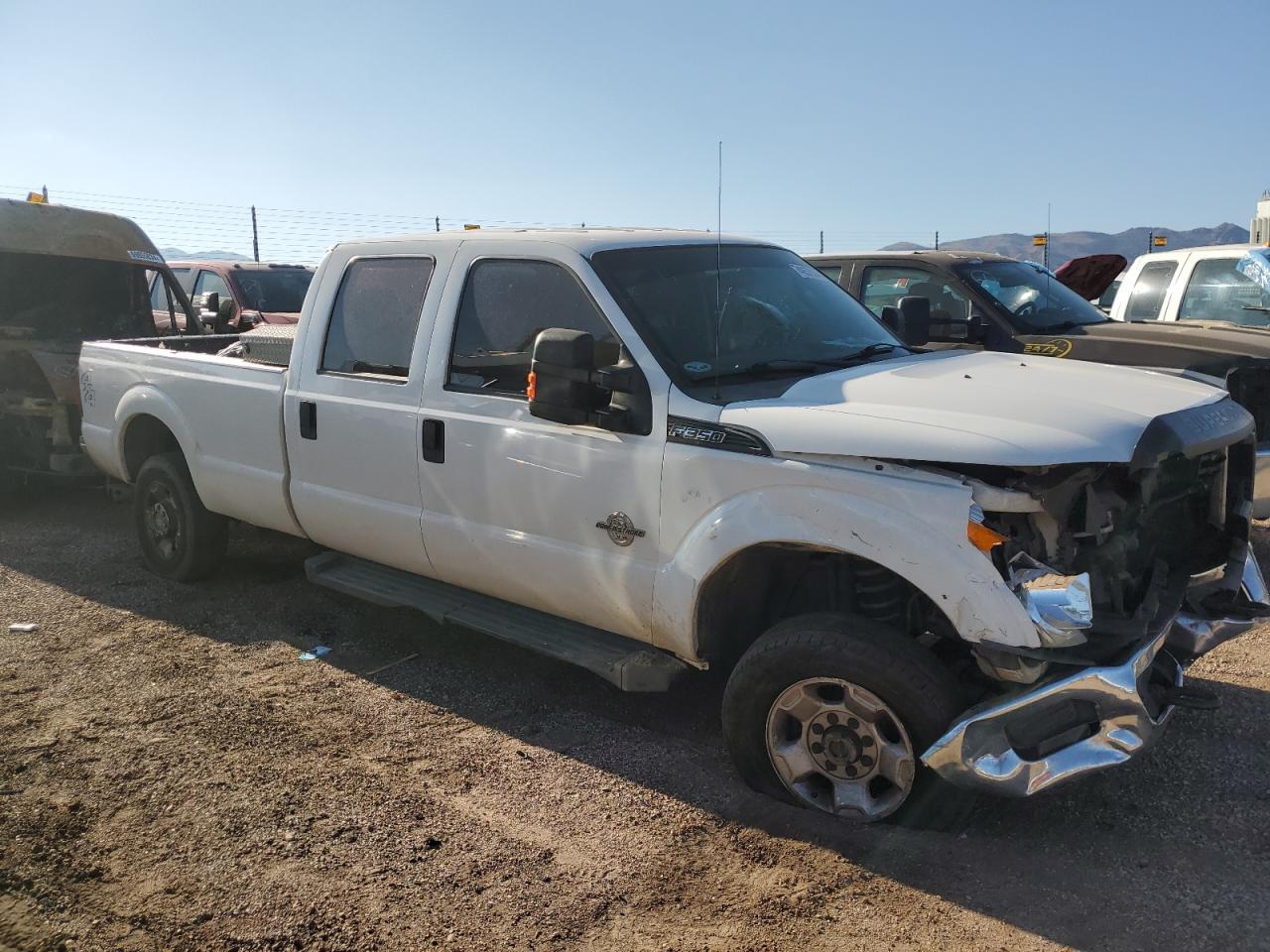 2015 Ford F350 Super Duty - Фото 4