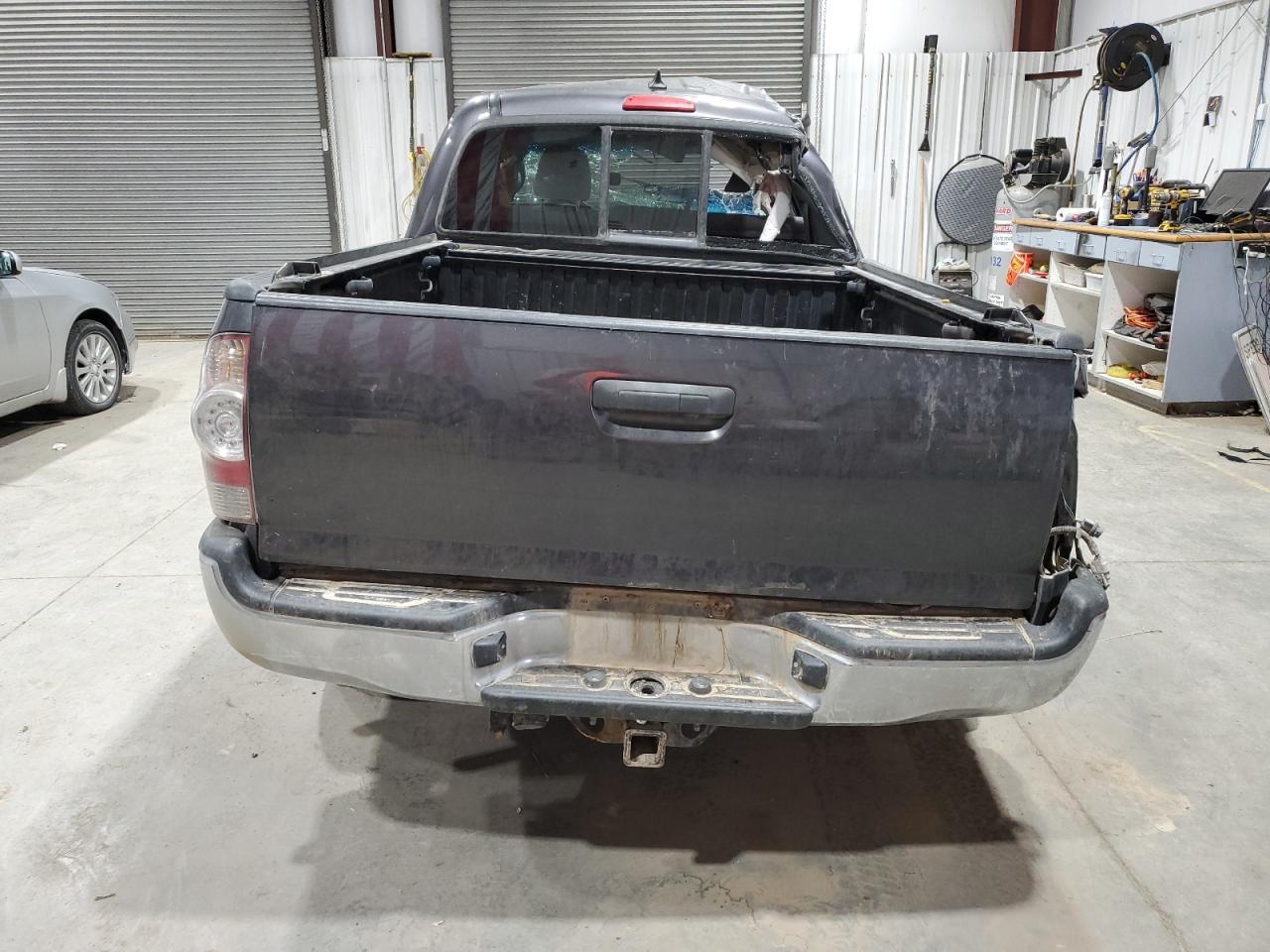 2015 Toyota Tacoma Double Cab - Фото 6