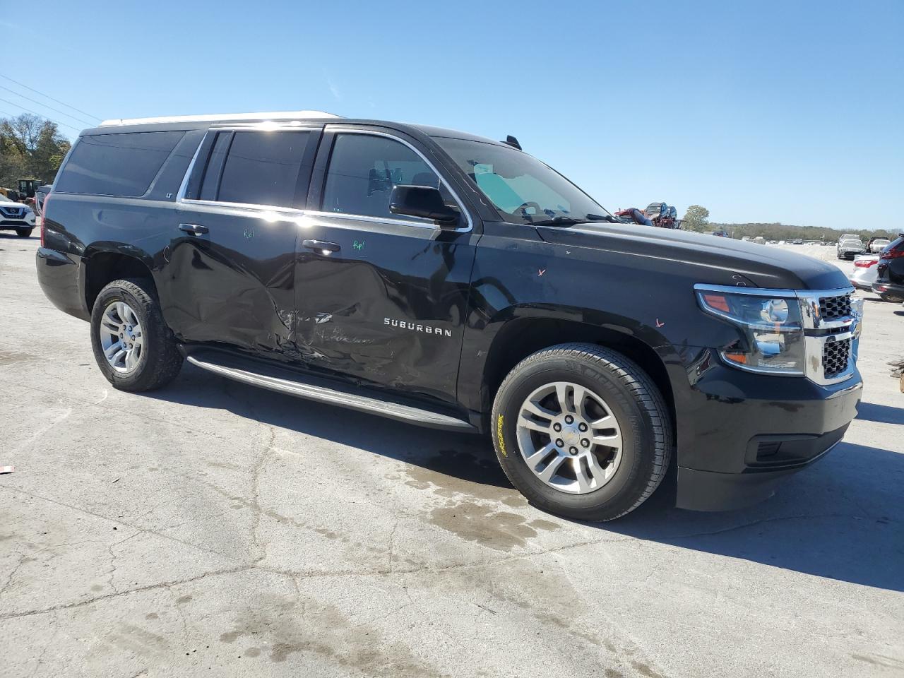 2018 Chevrolet Suburban K1500 Lt - Image 4