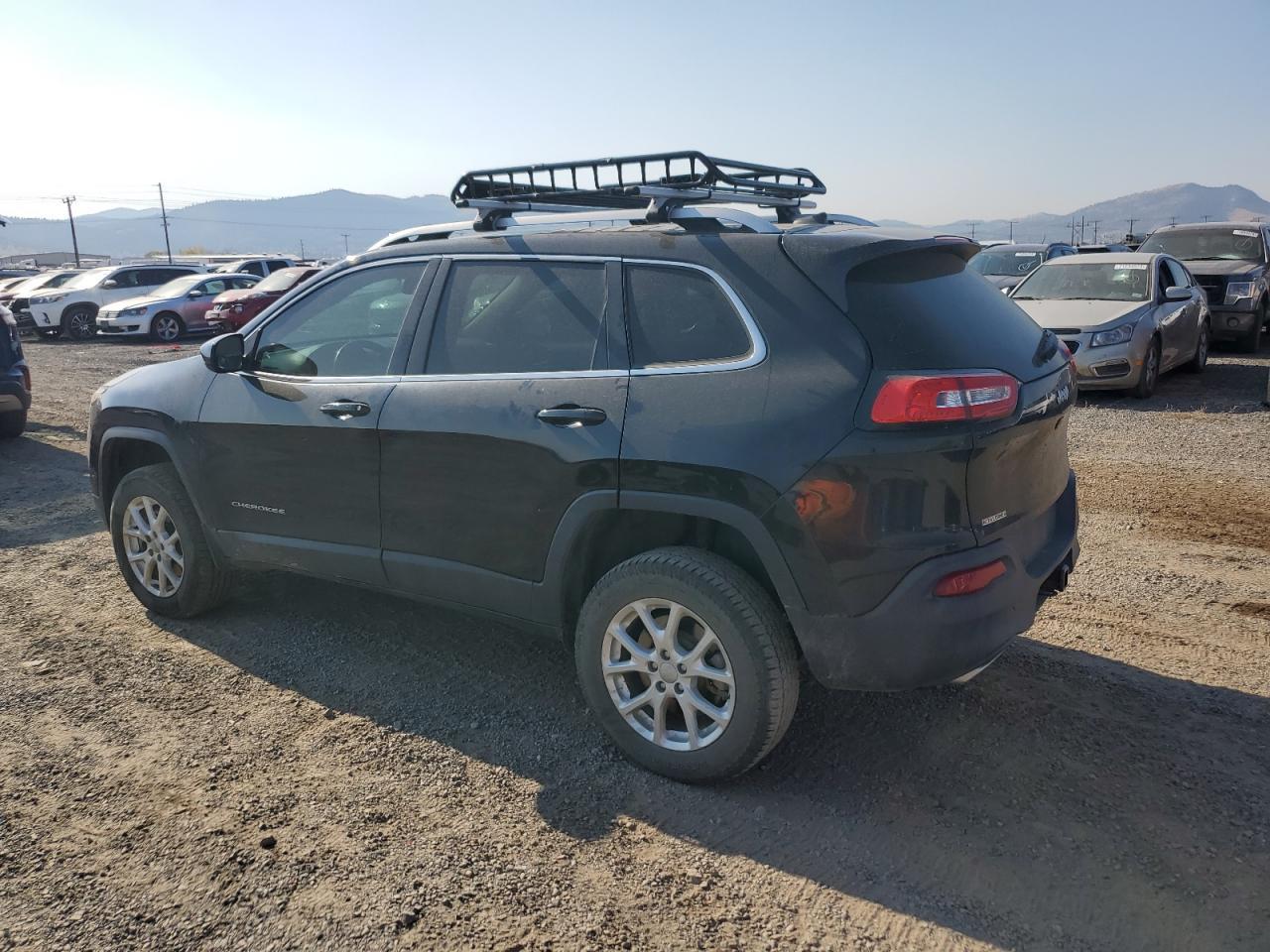 2016 Jeep Cherokee Latitude - Фото 2