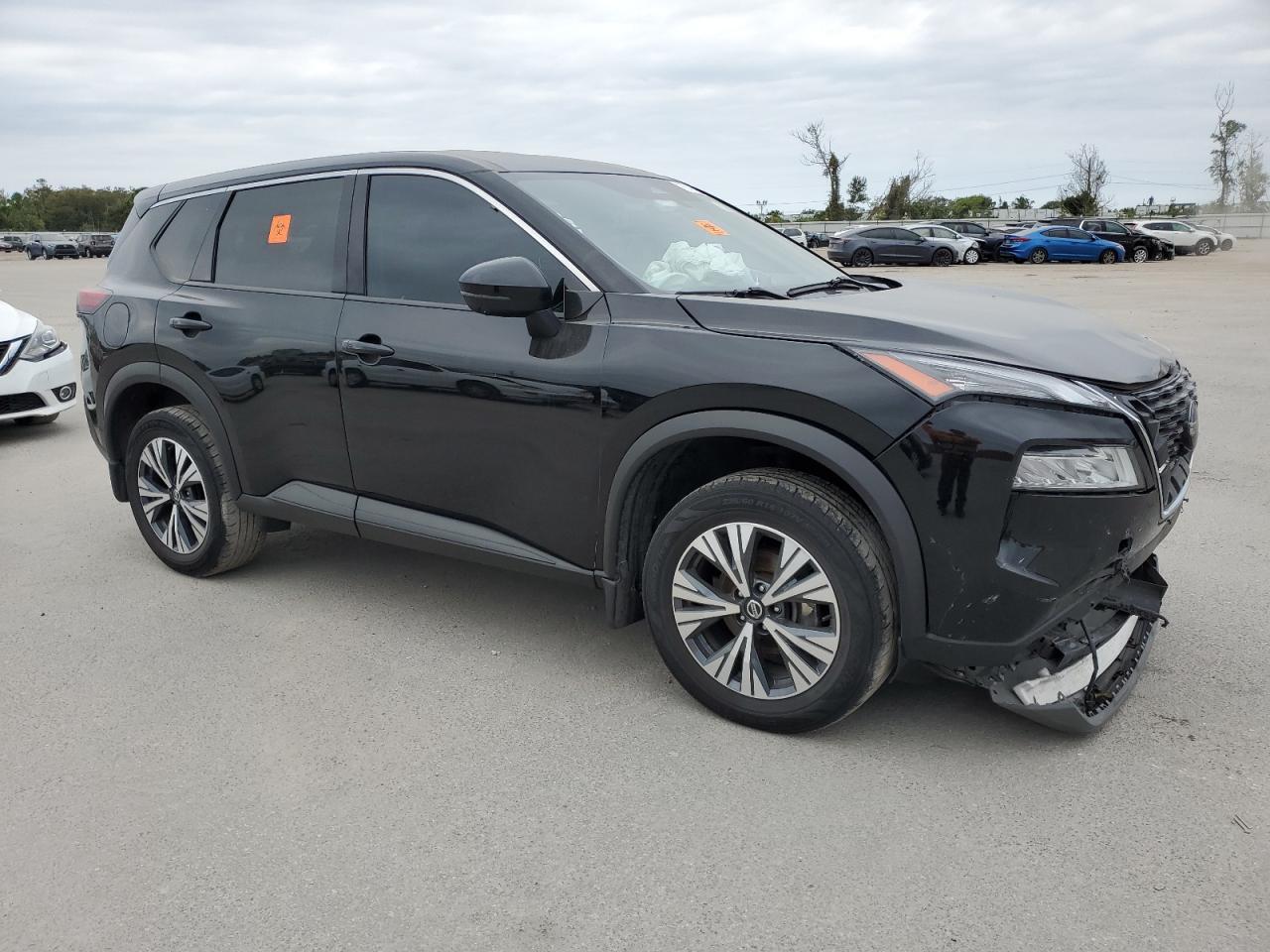 2021 Nissan Rogue Sv - Фото 4