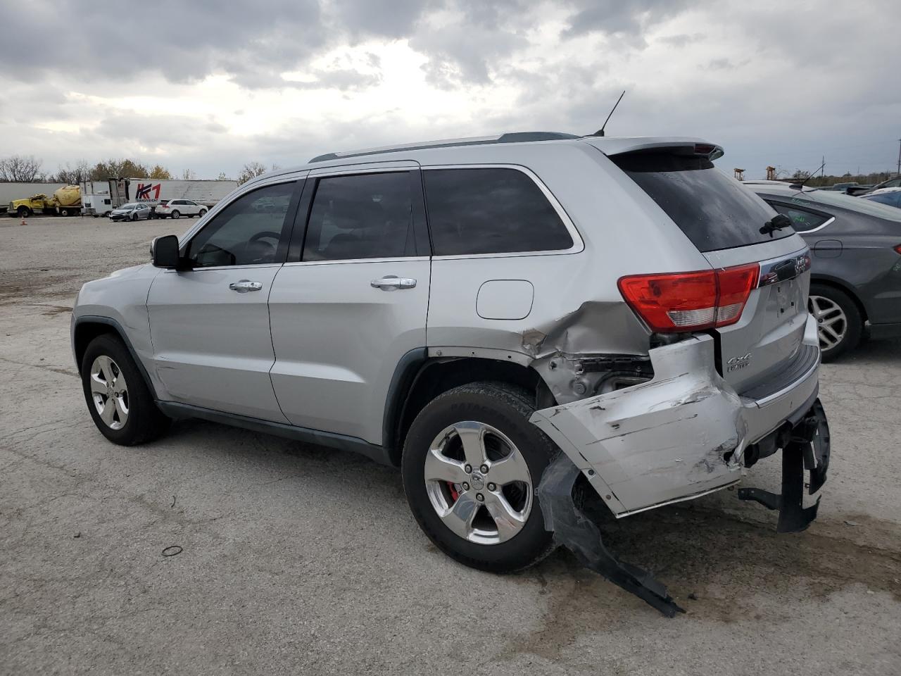 2011 Jeep Grand Cherokee Limited - Фото 2