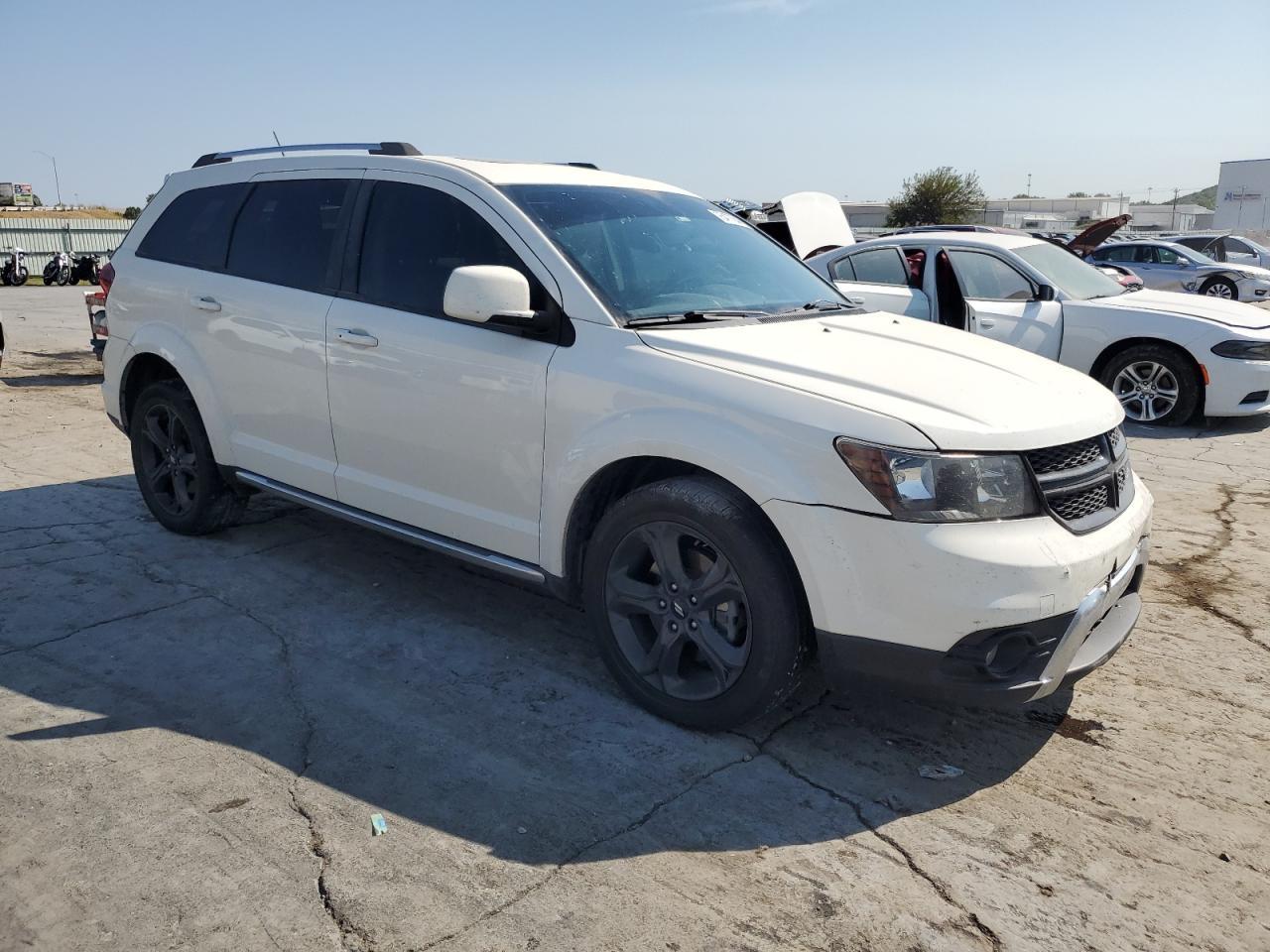 2018 Dodge Journey Crossroad - Фото 4