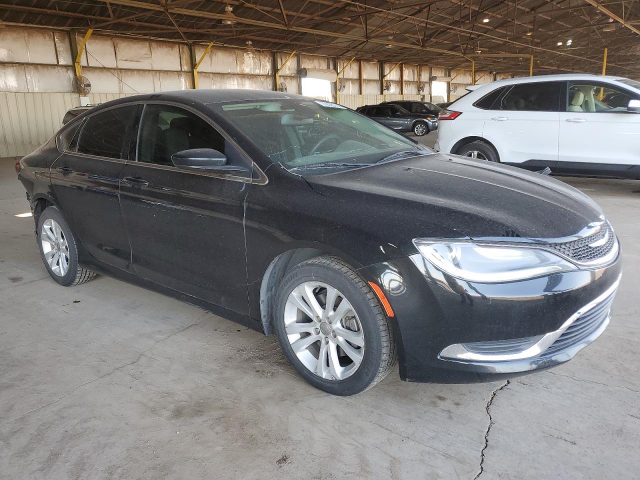 2016 Chrysler 200 Limited - Фото 4
