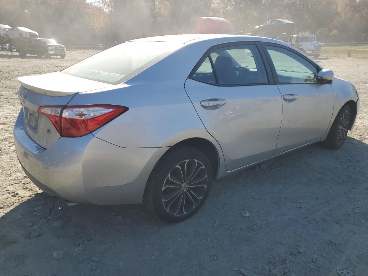 2016 Toyota Corolla L - Фото 3