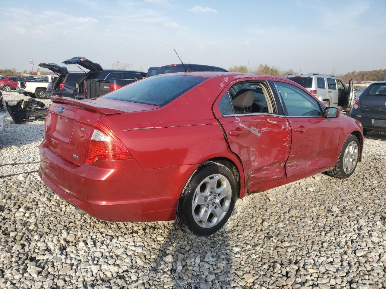 2010 Ford Fusion Se - Image 3