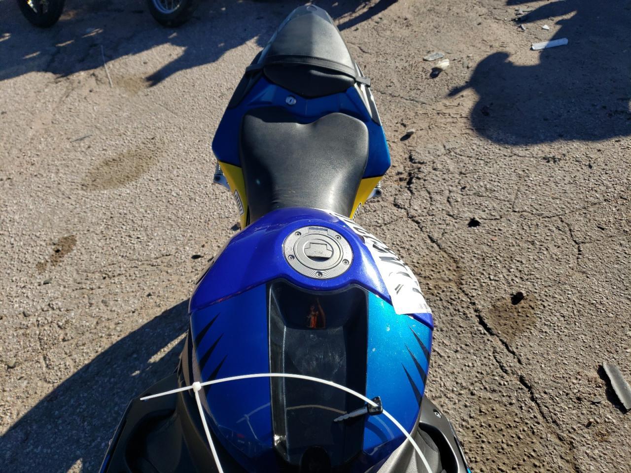 2011 Yamaha Yzfr1 - Фото 5