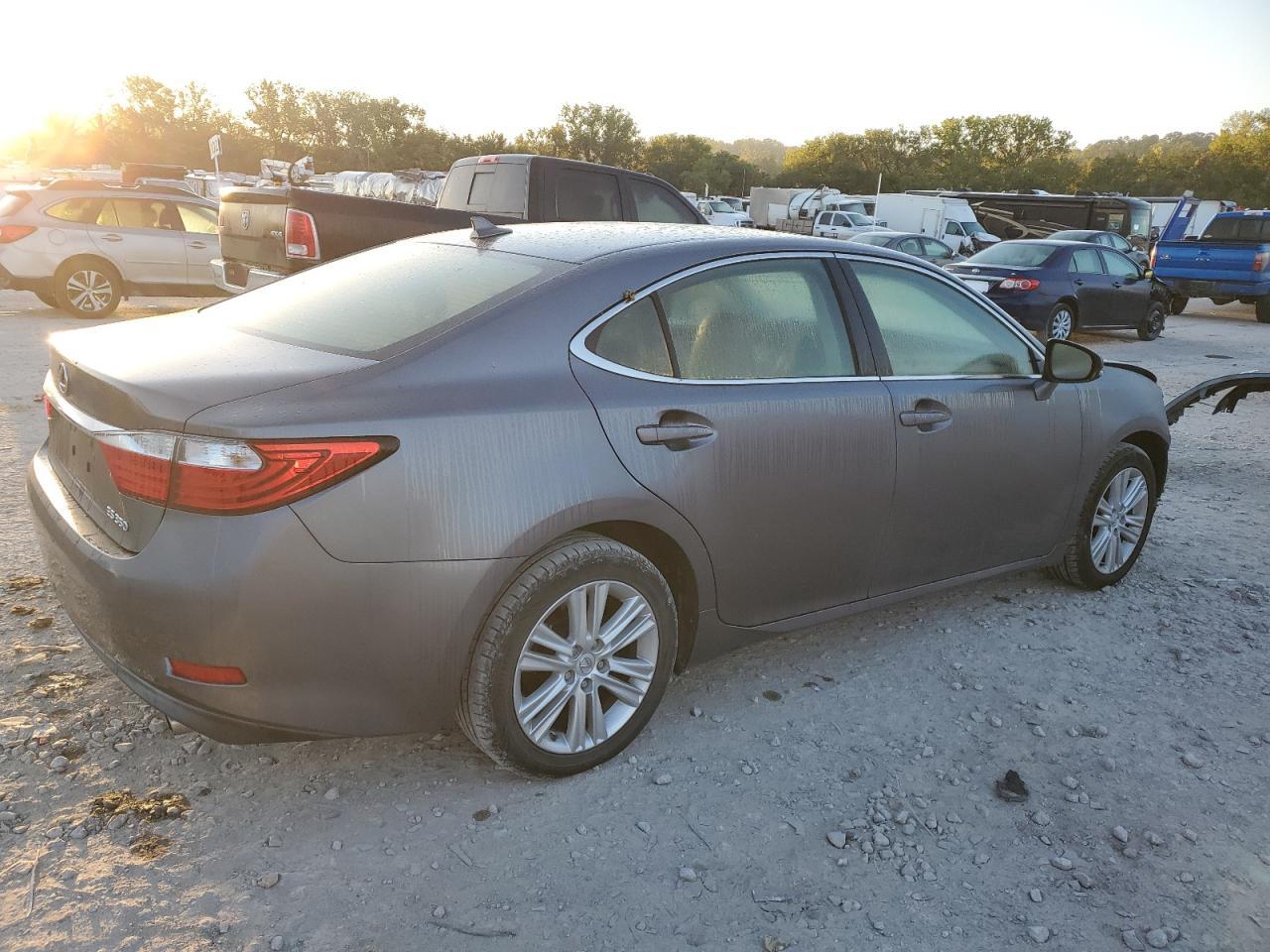 2014 Lexus Es 350 - Image 3
