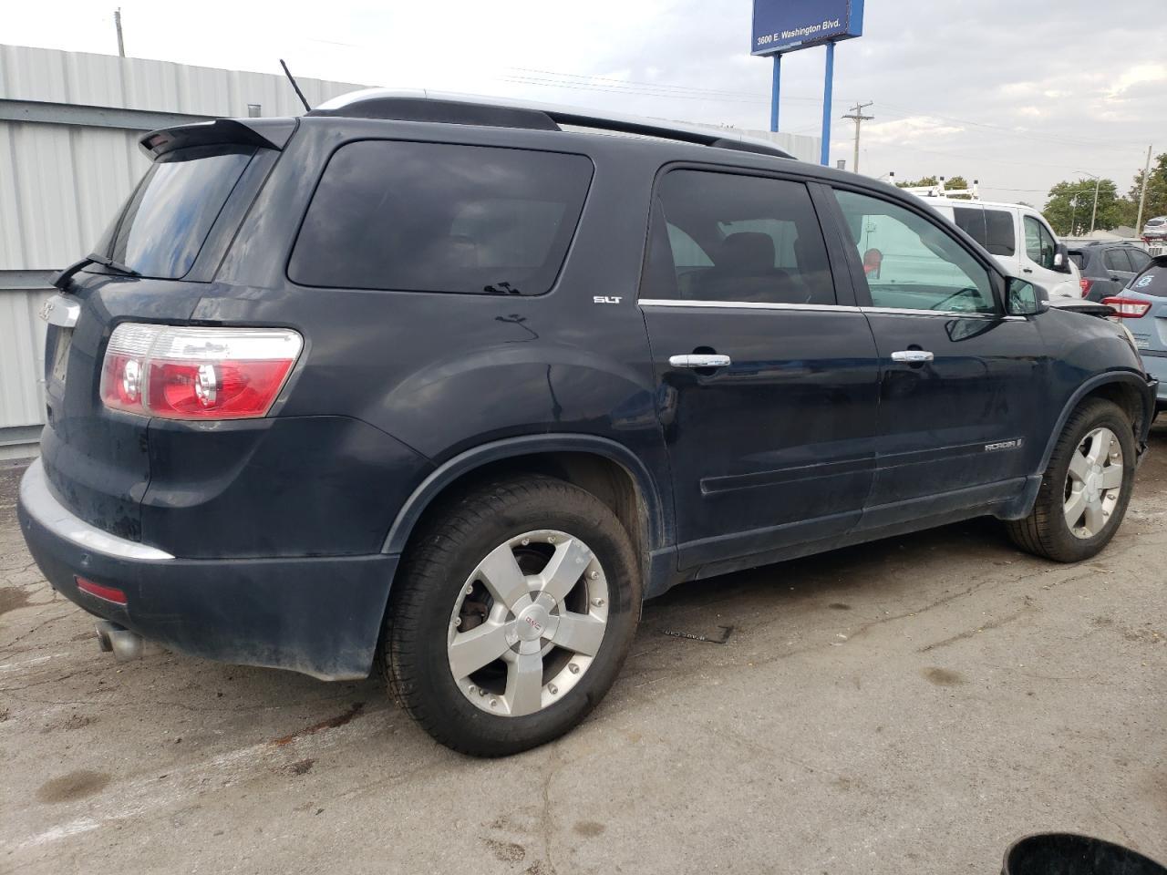 2008 GMC Acadia Slt-2 - Image 3