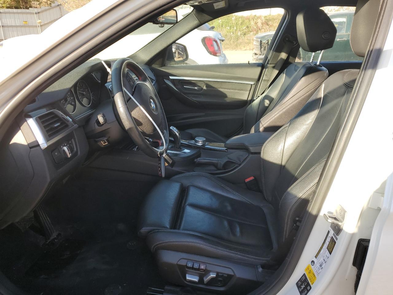 2017 BMW 330 Xi - Фото 7